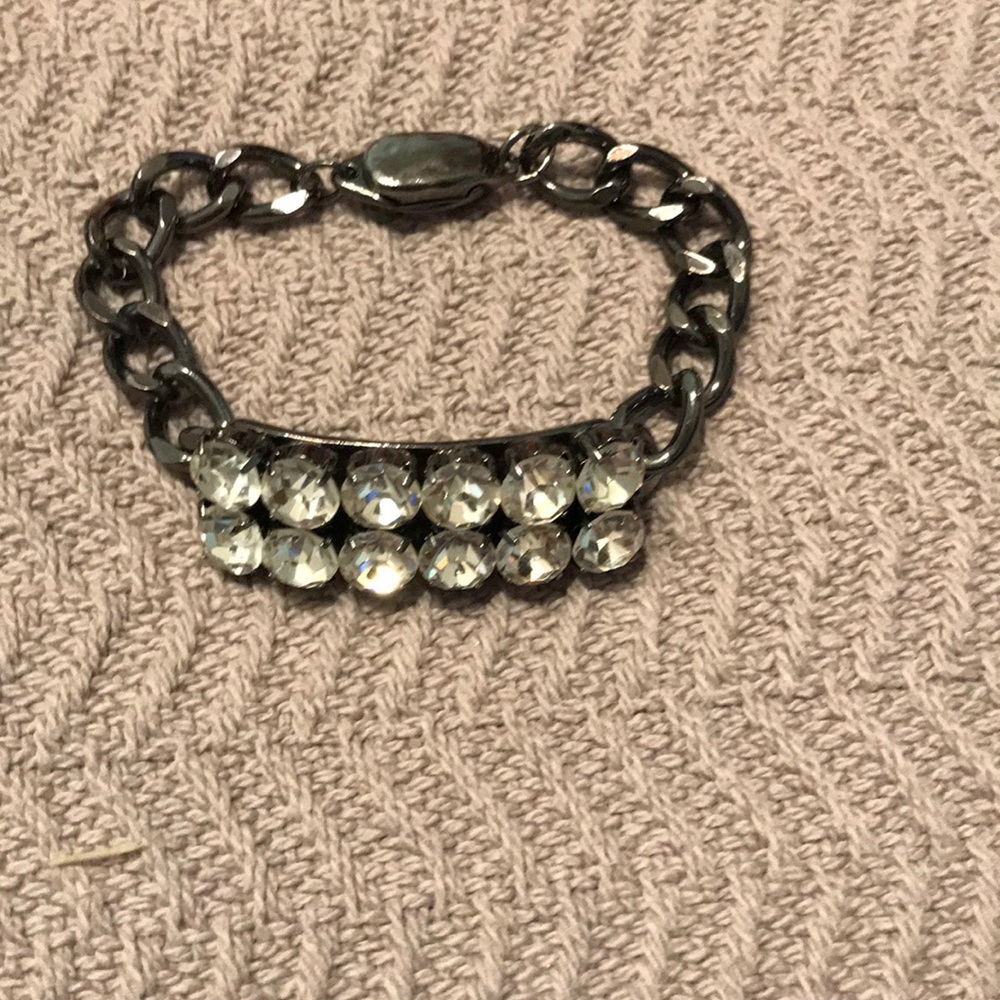 Chico’s SPARKLY gunmetal and rhinestone bracelet